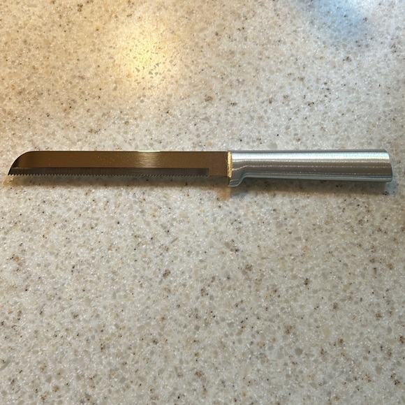 NEW RADA 6” Bread Knife - Picture 4 of 5